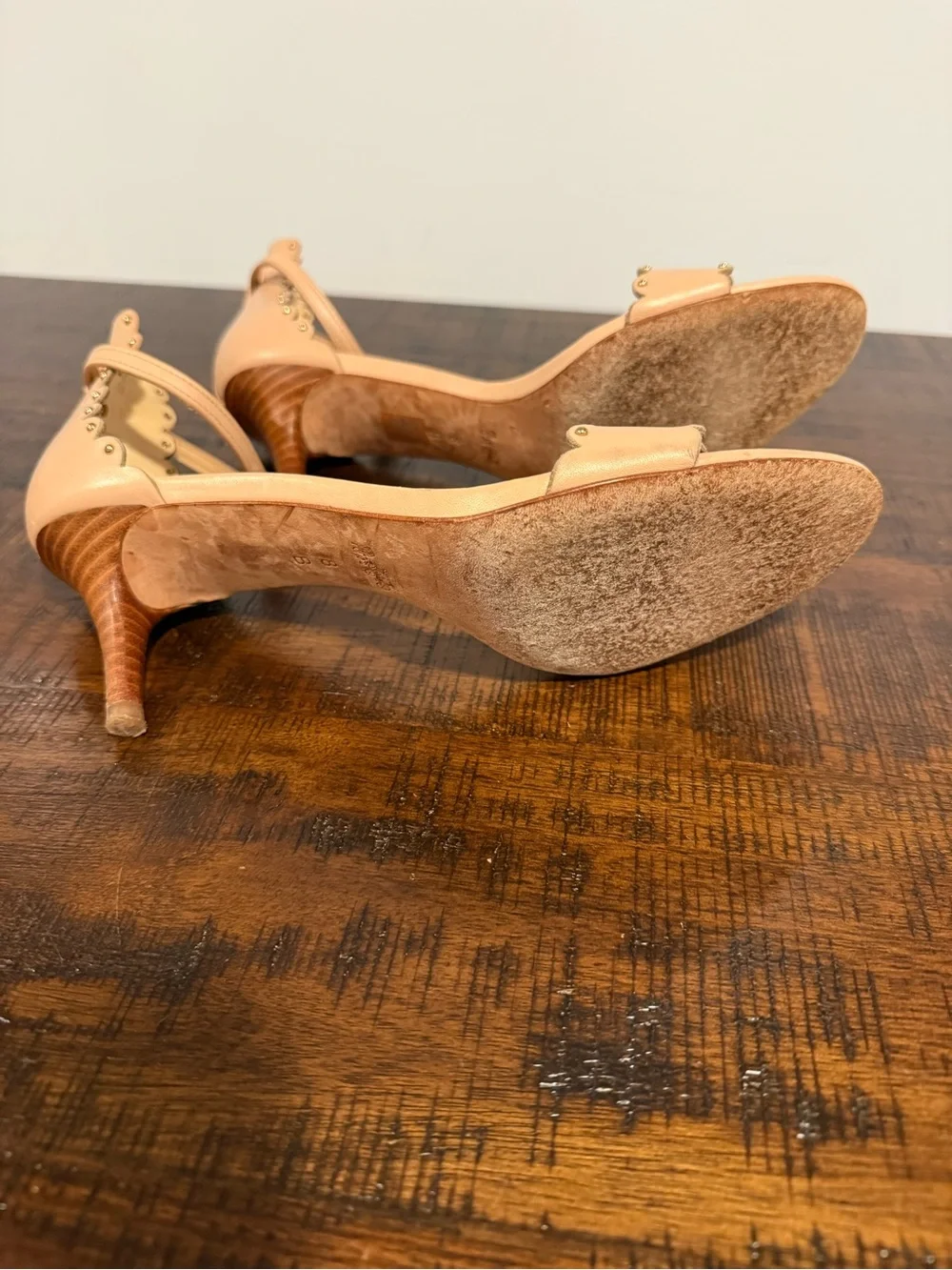 Women's Coach Monica Scalloped Leather Heels 8 Shoes